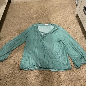 Women’s long sleeve blouse